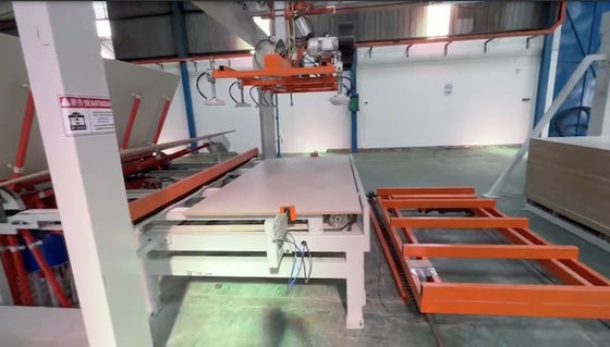 comprar Máquina de prensado en caliente de 1600t de ciclo corto de tejas cerámicas hidráulicas Hf de contrachapado curvado online manufacture