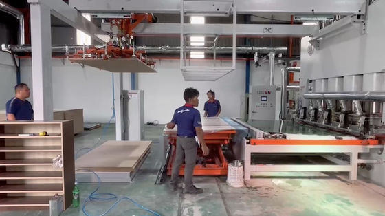 comprar Melamina de muebles de cartón laminado MDF HDF PB máquina de laminado a presión en caliente 15KW online manufacture
