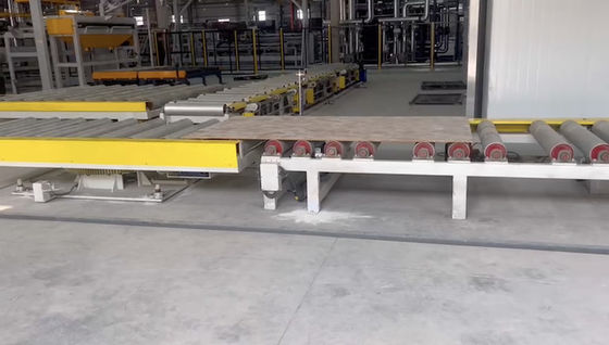 comprar Línea de producción de cartones automáticos de prensas de ciclo corto de melamina 1800 toneladas online manufacture