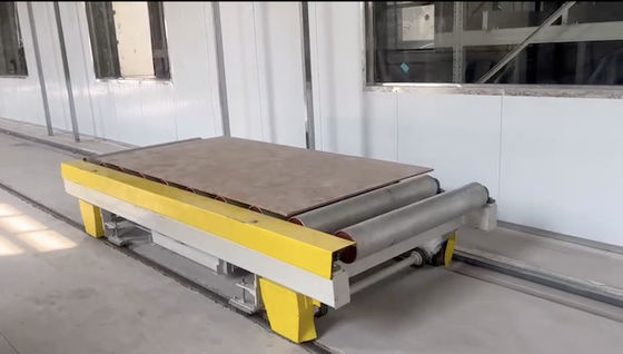 comprar Prensa de circuito corto de cartón artificial máquina de prensado en caliente de línea automática de laminado de circuito corto online manufacture