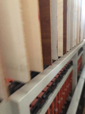 comprar Máquina de prensado en caliente de laminado de melamina de ciclo corto Máquina de prensado de melamina online manufacture