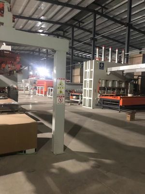 comprar Máquina de fabricación de placas de madera contrachapada Máquina de prensado de madera contrachapada Línea de ciclo corto 400L Min Consumo de gas online manufacture
