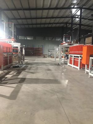 calidad  15KW Short Cycle Hot Press Laminating Line For Furniture Board 1200 ton fábrica